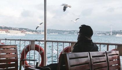 Kaiyun APP-曼城中场连续进球，展现强大实力，曼城中场核心是谁