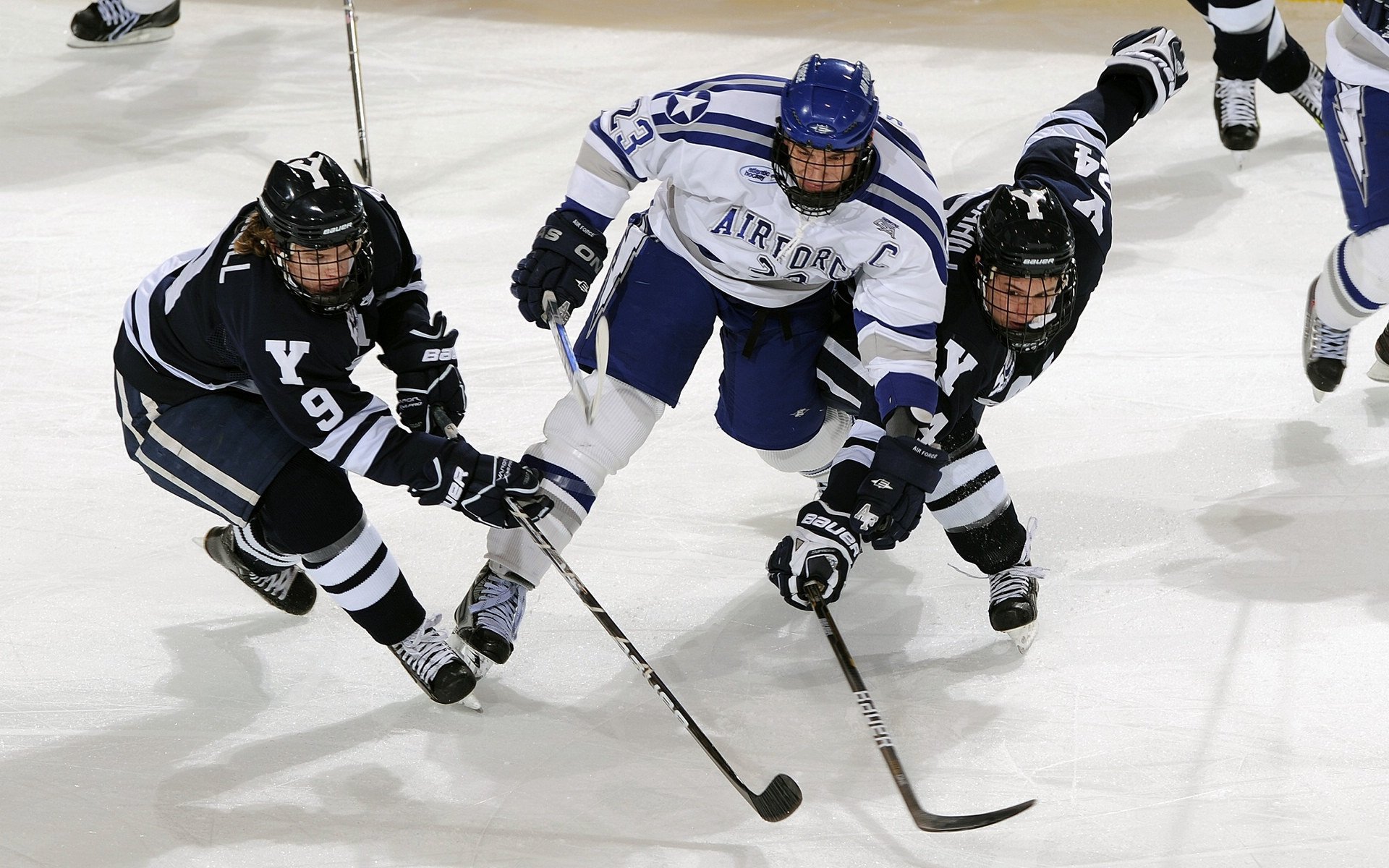 KAIYUNAPP-_奇才凭借防守反击，惊险过关_，奇才战况